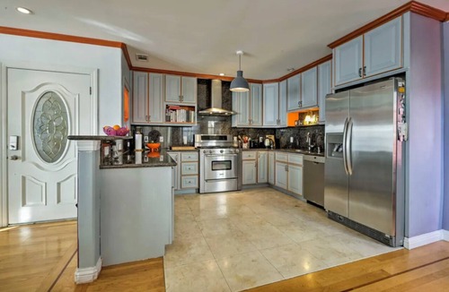 Outer Richmond House | 2 Bedroom/2 Bathroom Stylish Designer Flat