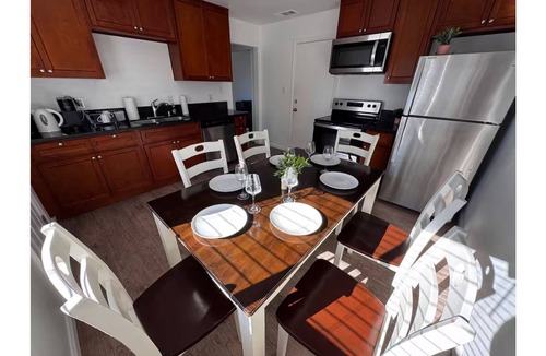 Carmichael House | 2-bedroom house in soothing Carmichael with cool AC breeze and Hot Tube
