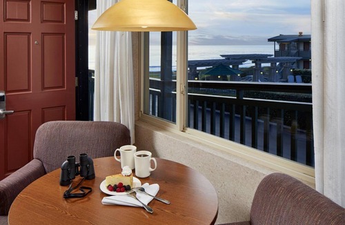 San Simeon Hotel | 2 Queen Beds Room | Oceanfront Resort w/Outdoor Firepits and Pool
