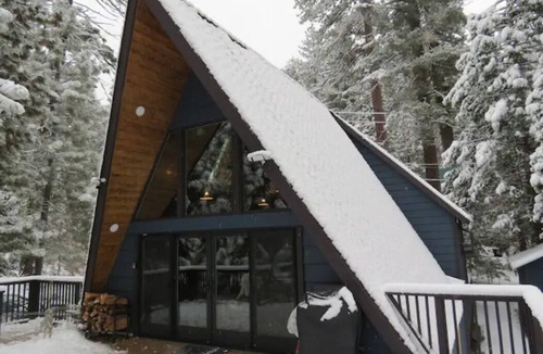 Strawberry House | 3-bedroom vacation home near Stanislaus National Forest