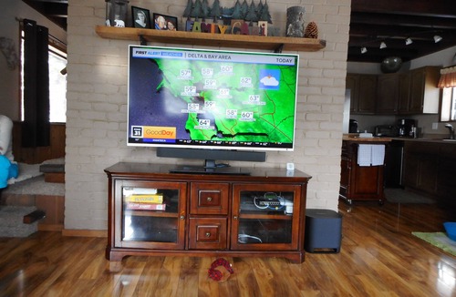 Pla-Vada Woodlands Cabin | 3 BR+loft, fam. rm., 2 bth, lg deck, close to major ski areas, trails, history.