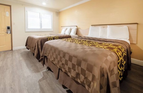 Corcoran Hotel | 3 Simple Rooms w/Essential Comforts for Family Getaways Near Corcoran Station