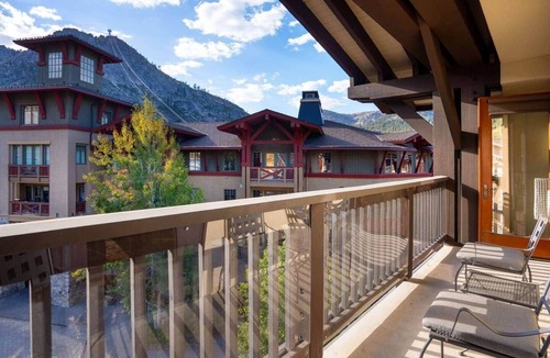Olympic Valley Apartment | 3BR Condo in Village at Palisades - Premier
