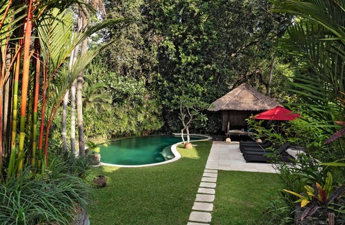 Pererenan Villa | 3BR Villa Pangi Gita | Cascading Gardens & Pool