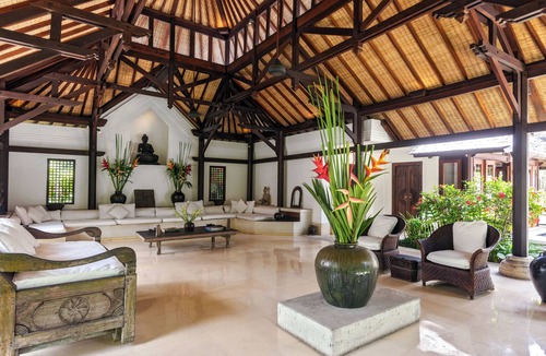 Pererenan Villa | 3BR Villa Pangi Gita | Cascading Gardens & Pool