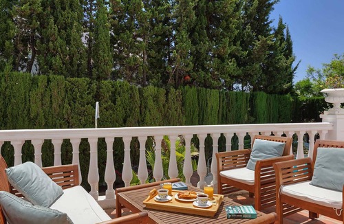 Urbanizacion Hacienda las Chapas House | 4 bedroom accommodation in Las Chapas