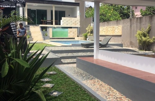 Denpasar Barat Villa | 4 Bedroom Luxury Villa in Kerobokan