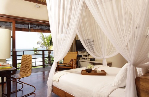 Munggu Villa | 5BR Beachfront Pool Villa Melissa in Pererenan