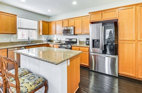 Otay Ranch House | A luxury and stylish 3-bedroom at The Enclave community in Chula Vista.