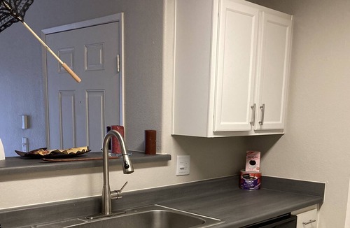 Spring Valley Apartment | A Secluded, Hidden Gem W/Waterfall Pool & Jacuzzi 12 Minutes Away From The Strip