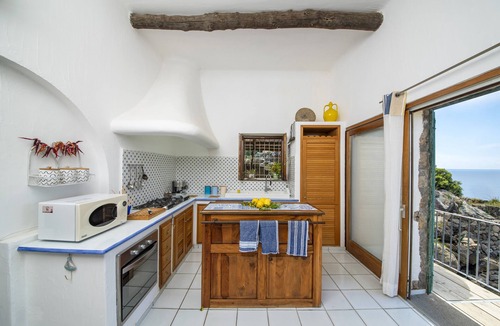 Forio Villa | A unique retreat on Ischia island west coast with private access to the sea
