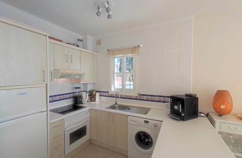 Urbanizacion Ladera del Mar House | A2203 Amazing 2 bedroom 2 bathroom in Ladera de Mar, Nerja