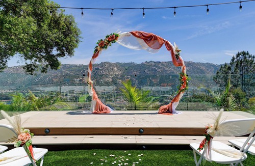 Lawrence Welk Resort Village Villa | Above The Clouds Celebrity Estate! Lake Size Infinity Pool/Jacuzzi + Views!