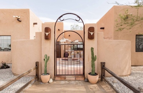 Yucca Valley Villa | Acres of private Oasis. Sit in the Sauna, Soak under stars, Refresh with a dip.