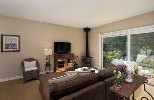 West Beach Apartment | Affordable Beach Getaway — blocks to the Beach and Funk Zone