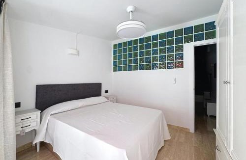 Urbanizacion Puerto de Estepona Apartment | Alo Costa Suite