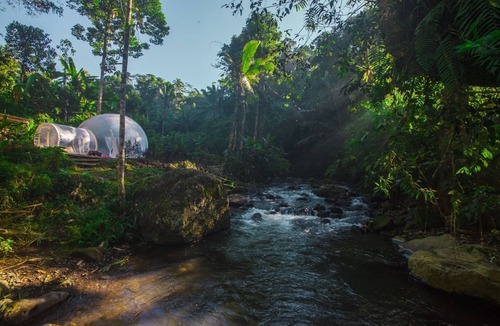 Mekarsari Villa | Amazing Night next to the Secret Leke Leke Waterfall !