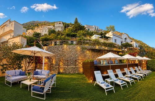 Praiano Villa | AMORE RENTALS - Villa Mare Blu with Internal Heated Pool, Sea View and Breakfast