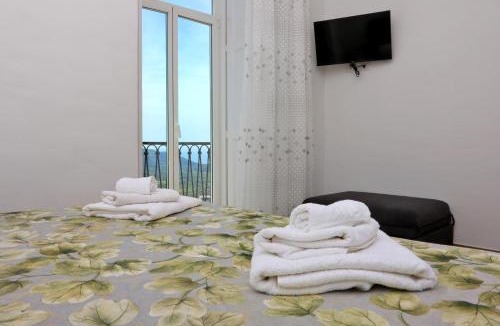 Castellabate Historic Centre Bed & Breakfast | Antares Rooms