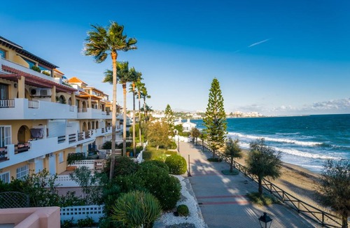 La Gaspara Apartment | Apartamento luminoso 1ª línea Arena Beach Estepona