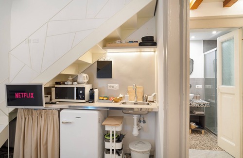 Naples City Centre Apartment | Apartment in the heart of the Historic Center of Naples [Duomo Holiday 2]