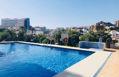 Torrequebrada Apartment | Apartment - Las Lomas de Benalmar 5 minutes from the beach and shops