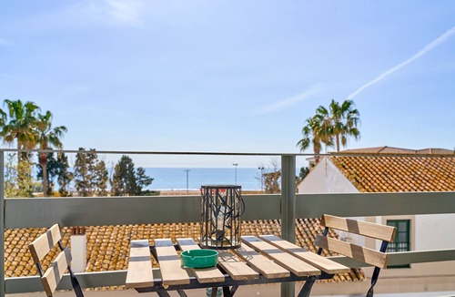 El Morche Apartment | Apartment 'Marina De El Morche' with Sea View, Wi-Fi and Air Conditioning