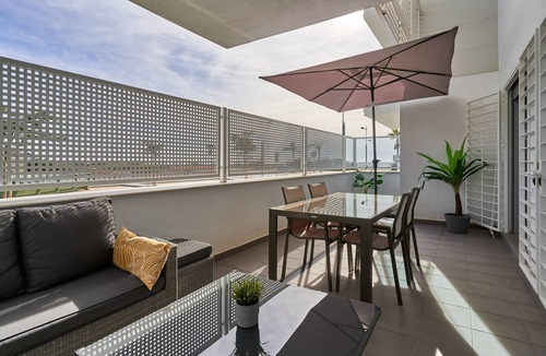 Los Llanos Apartment | Apartment "Sunrise Duna Beach" close to the Beach with Sea View
