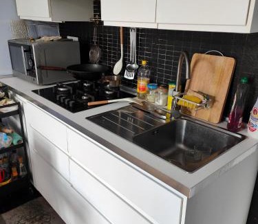 Historical Downtown Salerno Apartment | Appartamento confortevole con vista sulla piazza