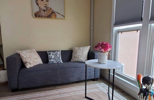 Wilshire Center Apartment | Audrey Studio Apartment in Koreatown