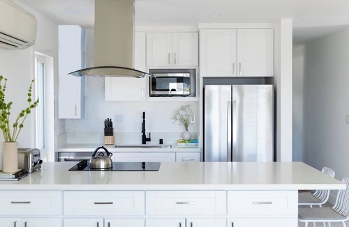 Middletown Cottage | Avalon II by Avantstay Chic & Stylish San Diego Condo w/Vibrant Interiors