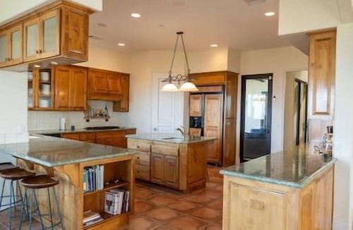 North Ridge House | Awaken The Magic Within You at Cactus Blossom Retreat! + Cottage