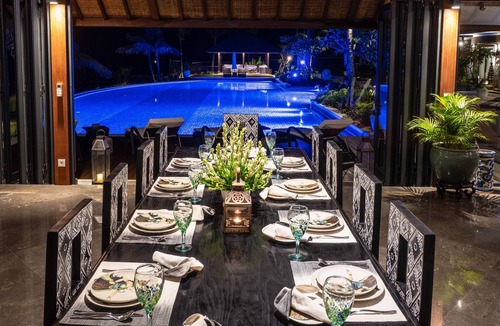 Mengwi House | Beach front Luxury Villa in Cemagi Beach