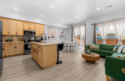 Las Lomas Condo | Beach themed 3-bedroom condo in charming Watsonville for your getaway