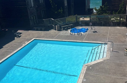 Monterey Apartment | Beachfront 1-bedroom Surf Shack in Monterey with pool, and gym —pet okay!