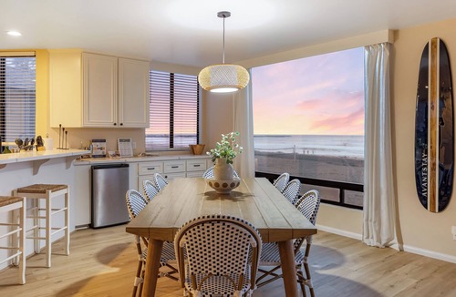 South Mission Beach House | Beachfront Home w/Ocean Views Right on Mission Beach | Belmont by AvantStay