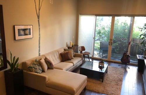 Dolores Heights House | Beautiful Cottage, hot tub, in great neighborhood