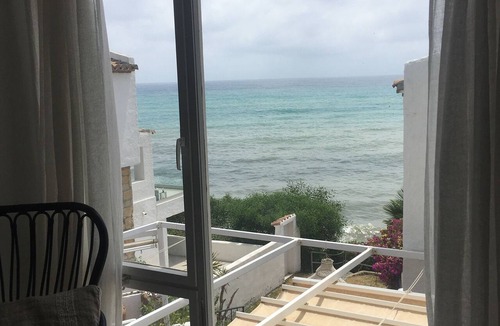 Bahia Dorada House | Beautiful Moorish House by the Sea for Rent!