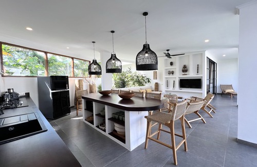 Tumbak Bayuh Villa | Beautiful new 3 bdr villa & pool