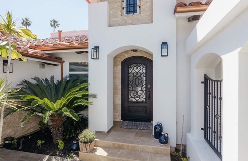 Encino Villa | Beautiful Oasis in the heart of Encino w/an ADU