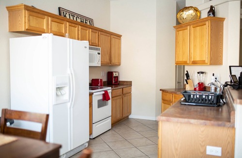 Lake Havasu City House | Beautiful Private Pool, Relaxing Quiet Neighbourhood, Perfect Lake Havasu House