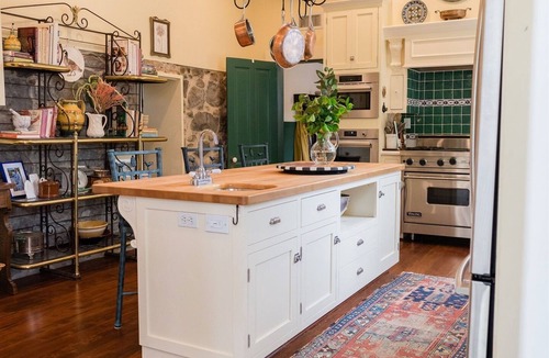 Grass Valley House | Ben Taylor Home - Beautiful Historical 1866 Estate