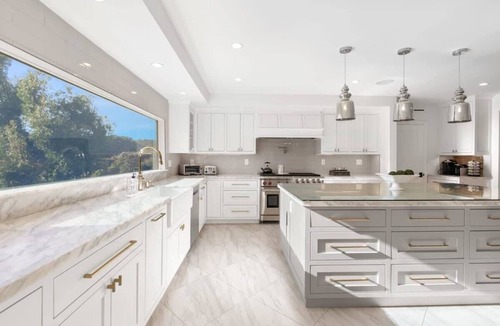 Beverly Glen Villa | Beverly Hills Maison by Stay Awhile Villas