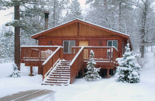 The Village House | Big Bear Mountain Escape! Walking to Village, Restaurants, Hiking/Biking Trails