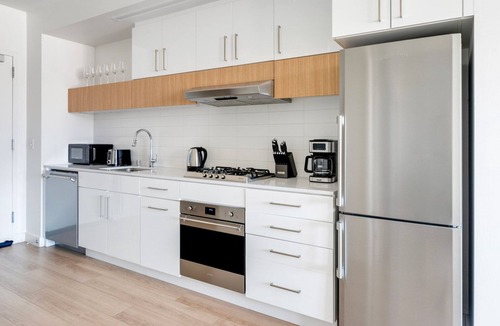Potrero Hill Apartment | Blueground | Potrero Hill, rooftop, nr Potrero Hill Park