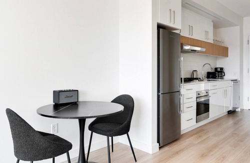 Potrero Hill Apartment | Blueground | Potrero Hill, rooftop, nr Mission Park