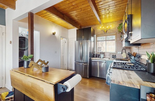 Arrowbear Lake Cabin | Boat, Hike, Fish! Summer Cabin Near Lake Arrowhead