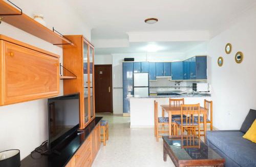 Los Llanos Apartment | Bonito apartamento en Torrox costa con piscina