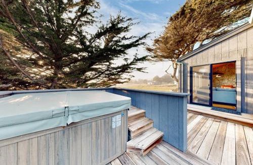 Sea Ranch House | Bowsprit Retreat