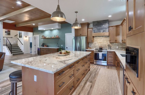 Bass Lake Cabin | Brand New Luxury home Bass Lake Views Private Slip